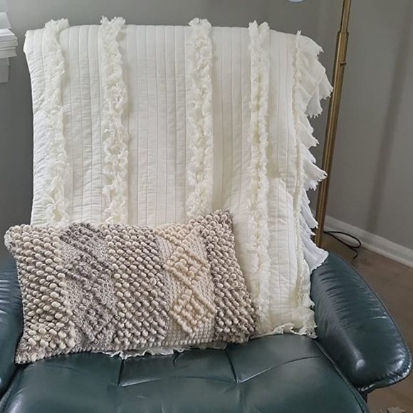 Farmhouse Throw Blanket Boho Cottage Decor Soft Decorative Cream Quilted Cover - Picture 5 of 10